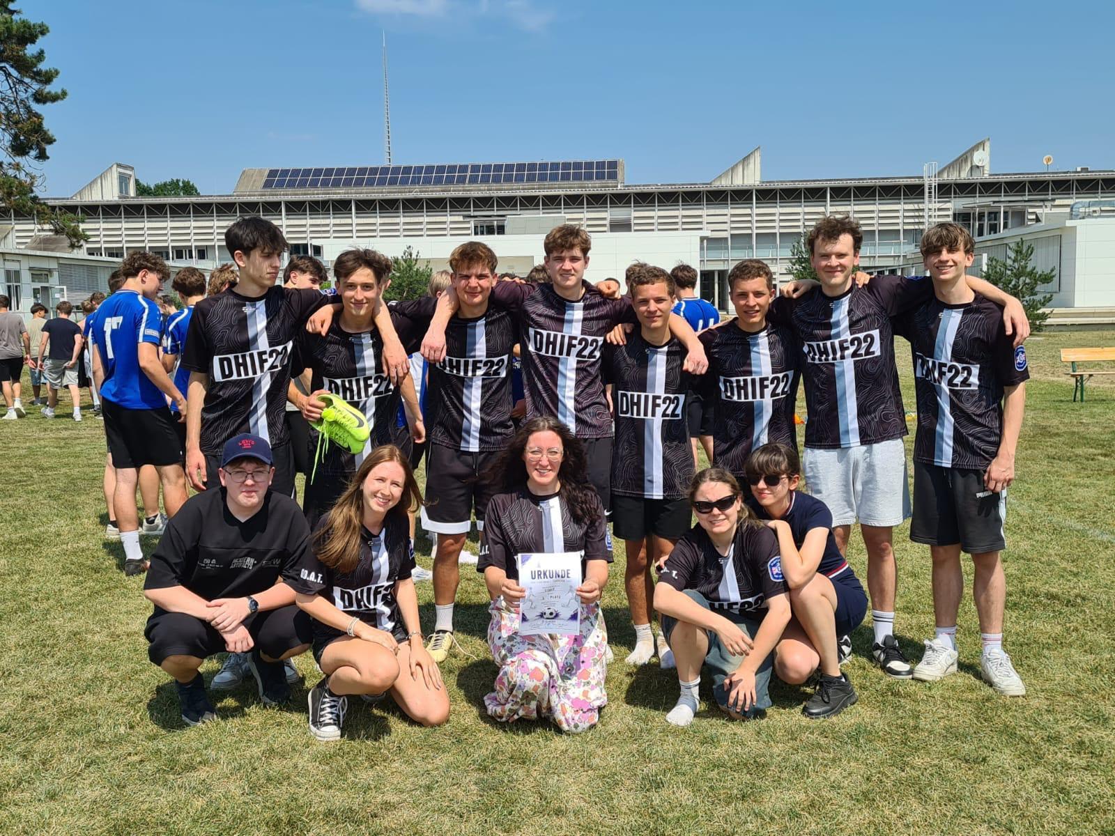 Vom Klassenzimmer aufs Spielfeld – zwei Tage voller Teamgeist, Einsatz und sportlicher Höchstleistungen