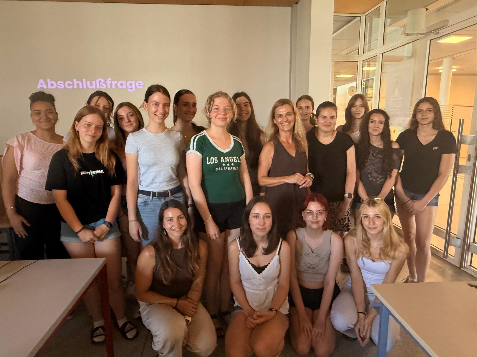 She Loves AI Workshop mit Expertin Sandra Weiß-Wallner